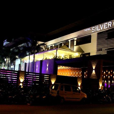 Hotel Silver Oak Bilāspur 外观 照片