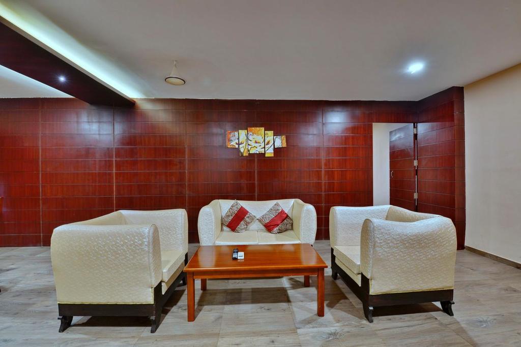 Hotel Silver Oak Bilāspur 外观 照片