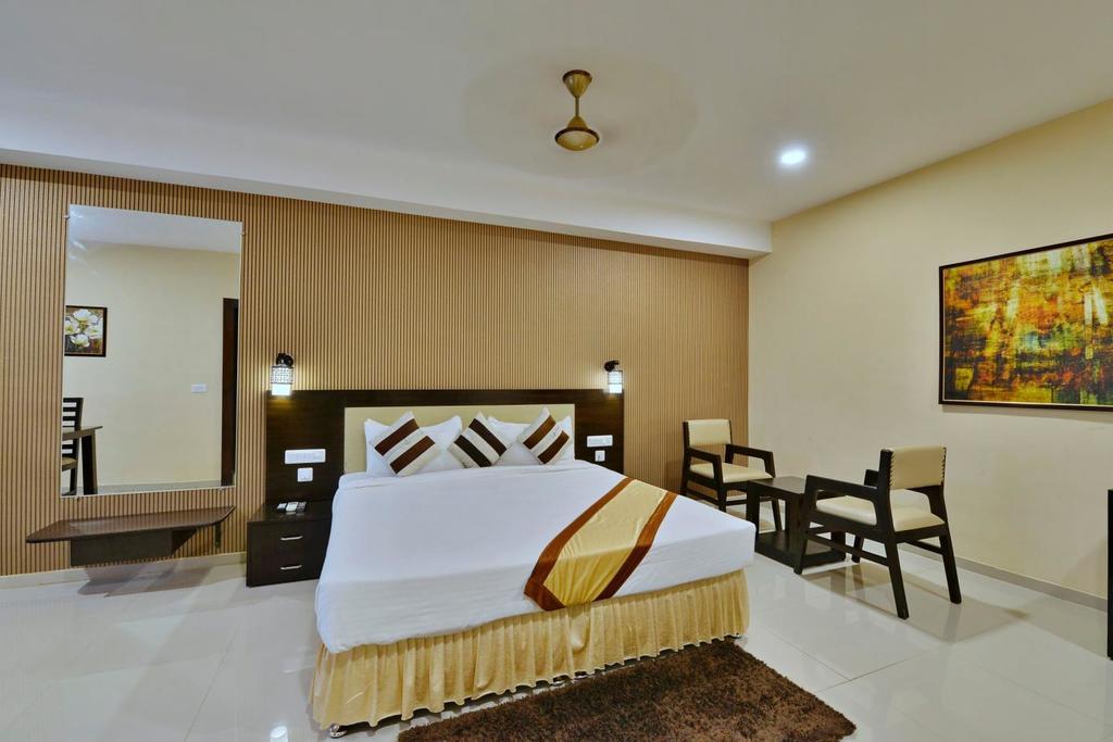 Hotel Silver Oak Bilāspur 外观 照片