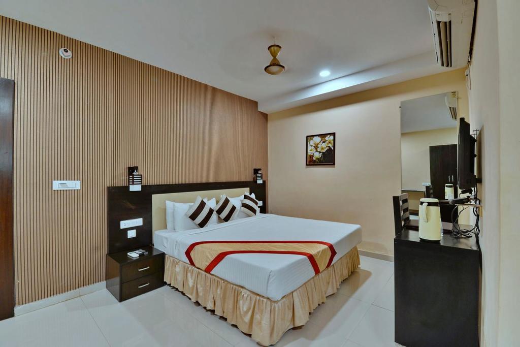 Hotel Silver Oak Bilāspur 外观 照片